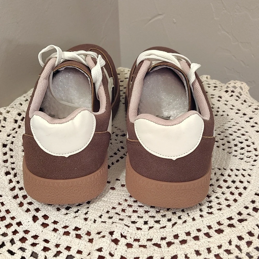 Women's Retro Brown Suede Sneakers Classic Gum Sole Casual Shoes Size 7 38 - Picture 3 of 7
